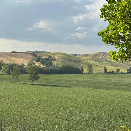 Con Piscina Immerso Nel Delle Crete Senesi